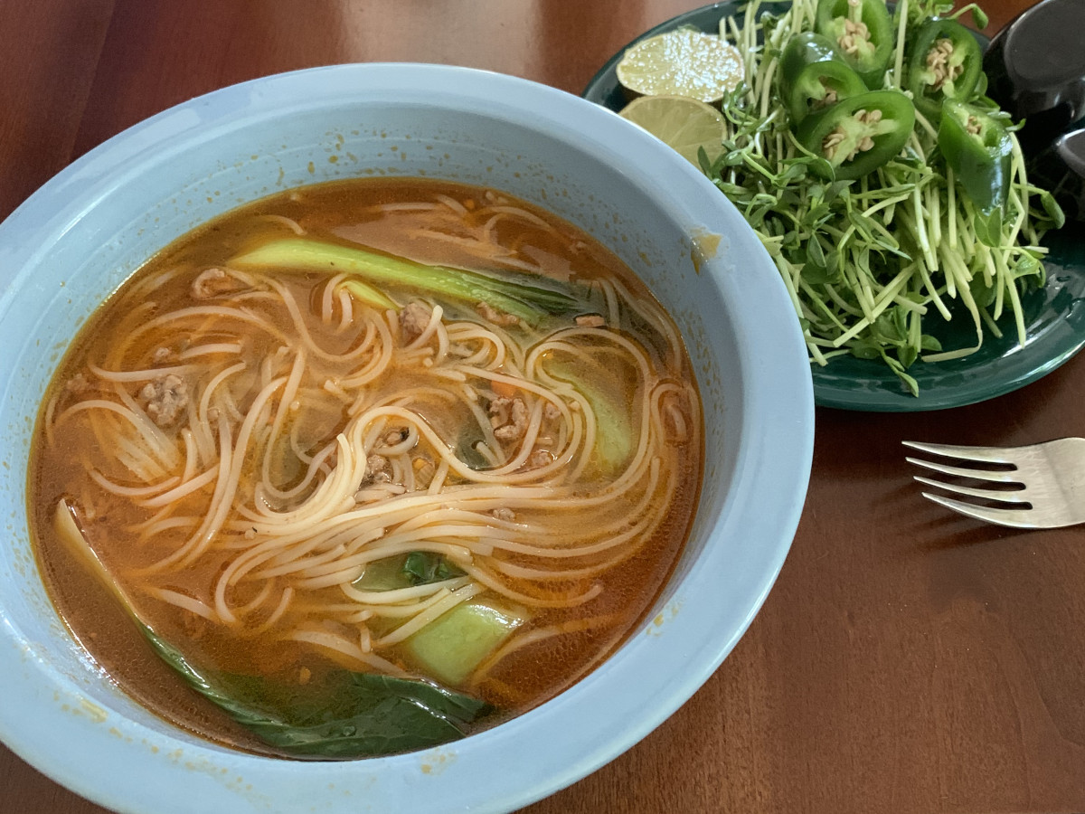 bok choy and ground beef soup